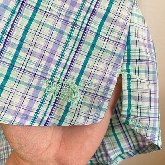 The North Face Taggart Shirt Women’s XS Plaid Short Sleeve Hiking - Picture 4 of 8